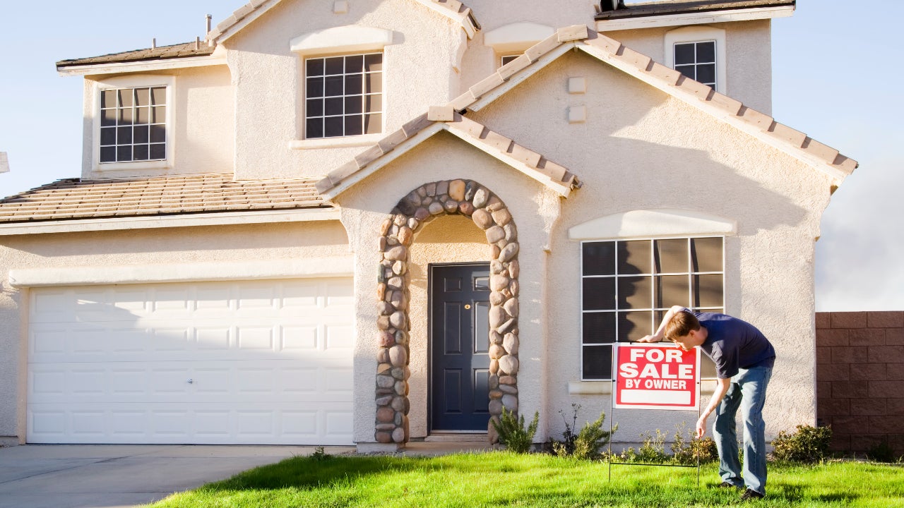 How To Sell Your House: A Complete Guide | Bankrate